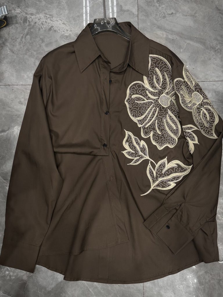 Leaf Detail Women's Shirt – Style 05, view 1