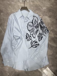 Leaf Detail Women's Shirt – Style 05, view 4