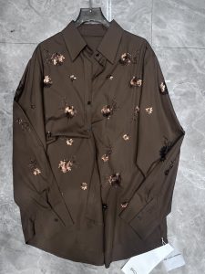 Motif Detail Women's Shirt – Style 13, view 6