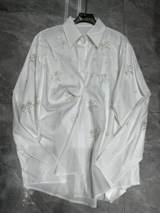 Leaf Motif Women's Shirt – Style 14, view 5