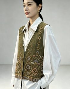 Embroidered Layering Vest – Style 15, view 5
