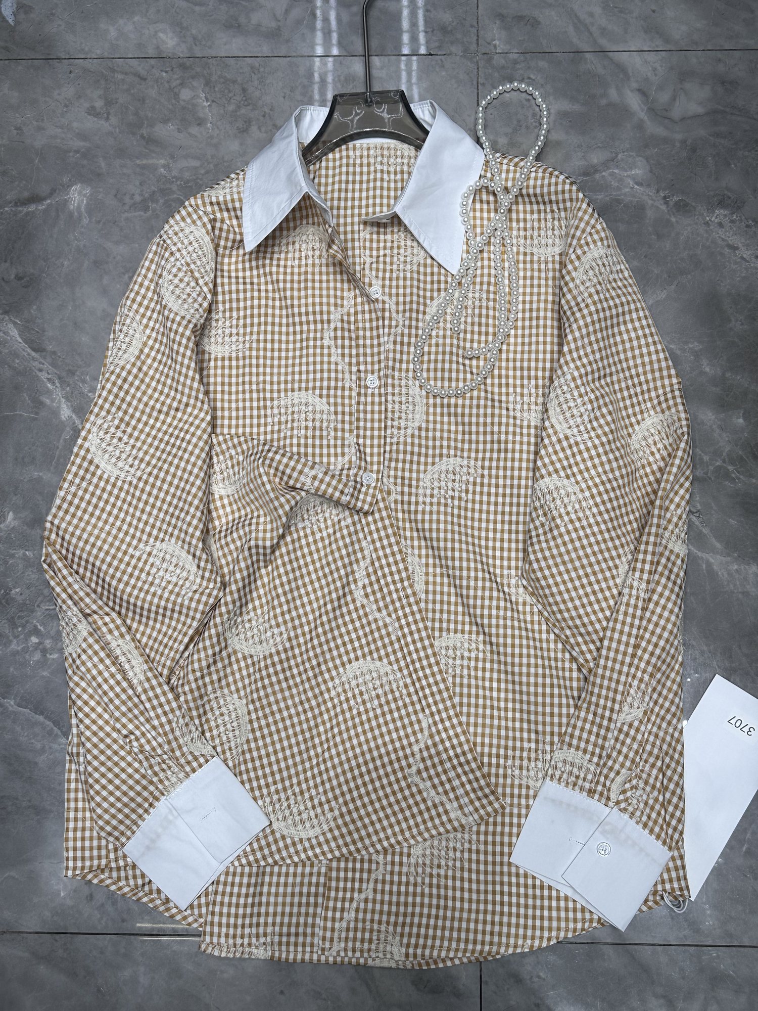 Lace Collar Women's Shirt – Style 17, view 1